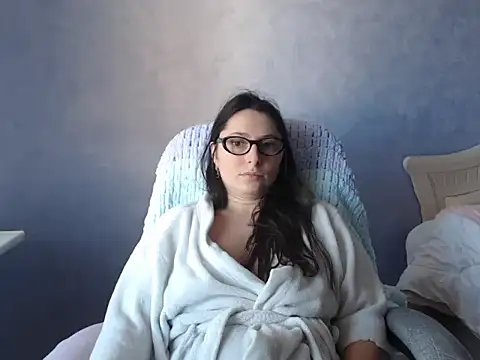 LuckyLisa23 online show from March 13, 9:36 am