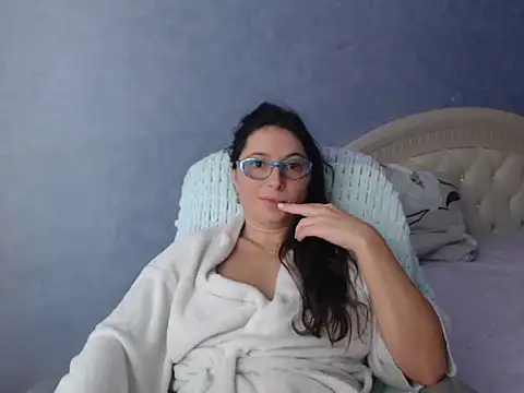 LuckyLisa23 online show from November 8, 10:41 am