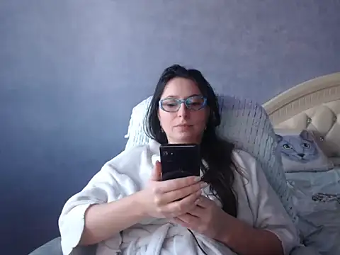 LuckyLisa23 online show from January 13, 11:36 am