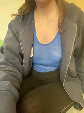 KittieCreme online show from April 27, 1:20 pm