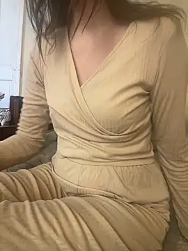 KittieCreme online show from February 11, 12:49 pm