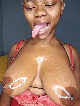 Snapshot of certifiedhottie2025 chatting on February 2, 6:56 am certifiedhottie2025 online show from February 2, 6:56 am