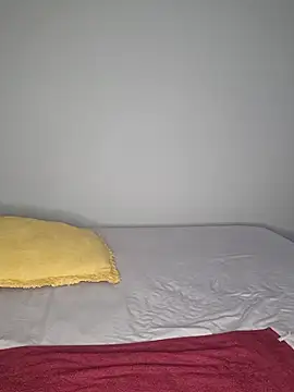 Snapshot of certifiedhottie2025 chatting on January 6, 6:06 am certifiedhottie2025 online show from January 6, 6:06 am