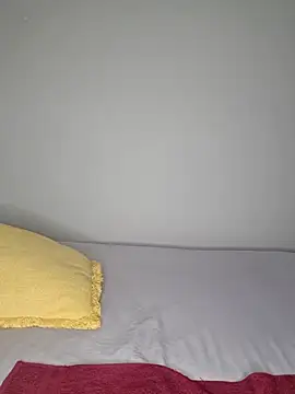 certifiedhottie2025 online show from March 11, 9:58 am