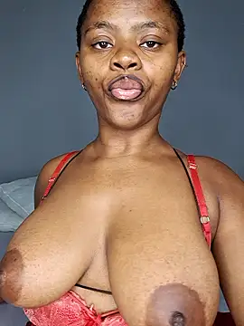 Snapshot of certifiedhottie2025 chatting on January 8, 11:16 am certifiedhottie2025 online show from January 8, 11:16 am