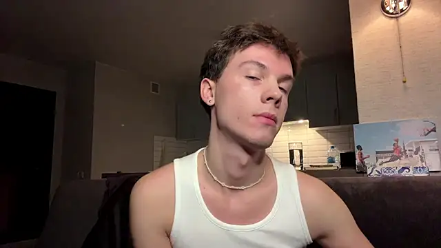 Jeremy1Scott online show from November 4, 3:21 am