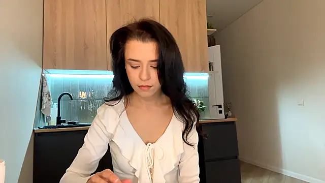 Snapshot of CeredAlum chatting on October 25, 7:07 am CeredAlum online show from October 25, 7:07 am