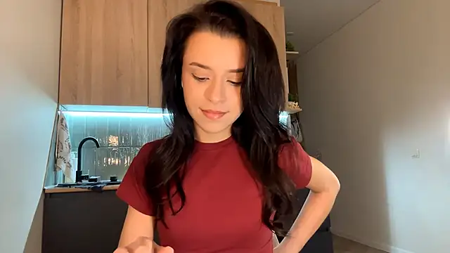 Snapshot of CeredAlum chatting on November 13, 7:23 am CeredAlum online show from November 13, 7:23 am