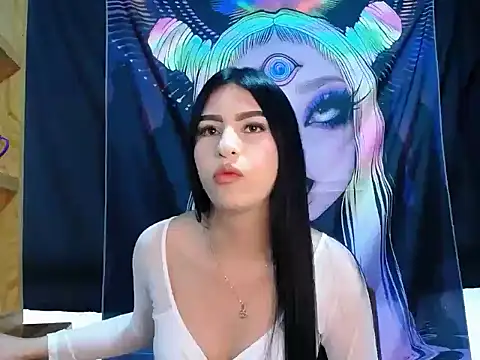 Snapshot of AlanaCollins- chatting on October 19, 11:46 am AlanaCollins- online show from October 19, 11:46 am