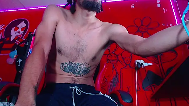 Snapshot of Monsterdominationx chatting on December 3, 1:54 pm Monsterdominationx online show from December 3, 1:54 pm