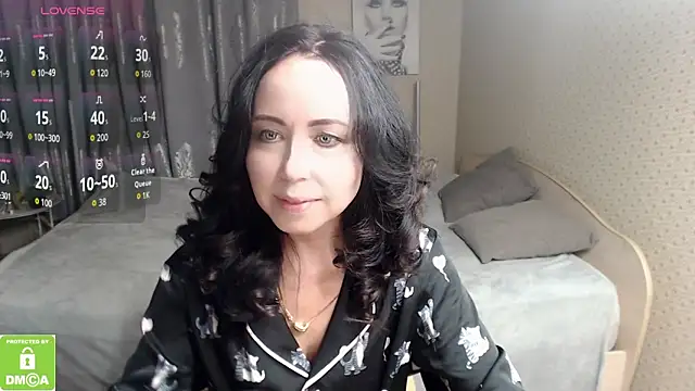 beautiful moon3 online show from December 17, 2:44 pm