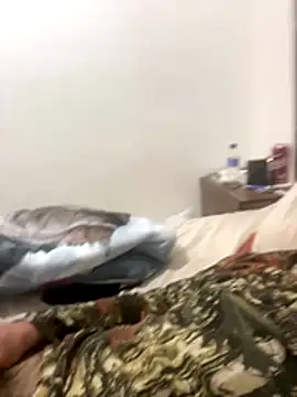 KingFlores online show from December 21, 5:31 am