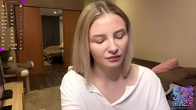 Snapshot of VictoriaMystery chatting on November 30, 12:17 pm VictoriaMystery online show from November 30, 12:17 pm