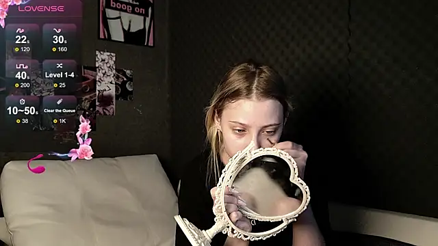 Fluffy Cloude online show from May 17, 6:13 am