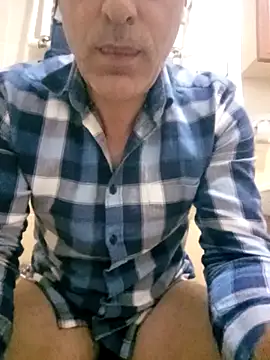 Snapshot of maei_s_24 chatting on October 12, 6:09 pm maei s 24 online show from October 12, 6:09 pm