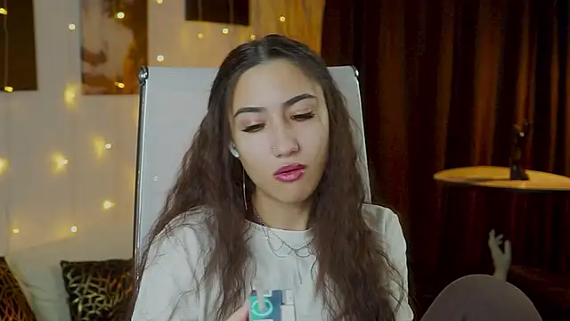 RebeckaThornton online show from December 4, 9:52 am