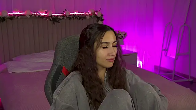 RebeckaThornton online show from November 20, 5:57 pm