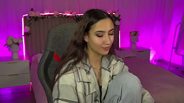 RebeckaThornton online show from November 15, 9:35 am