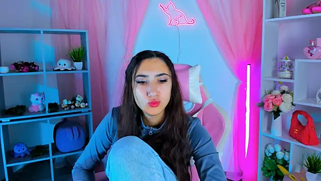 RebeckaThornton online show from November 13, 9:02 am