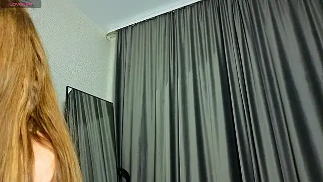 MissPompadure online show from January 15, 11:41 pm