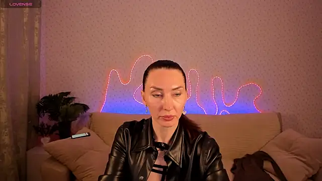 Snapshot of Lilith_Sora chatting on January 15, 6:44 pm Lilith Sora online show from January 15, 6:44 pm