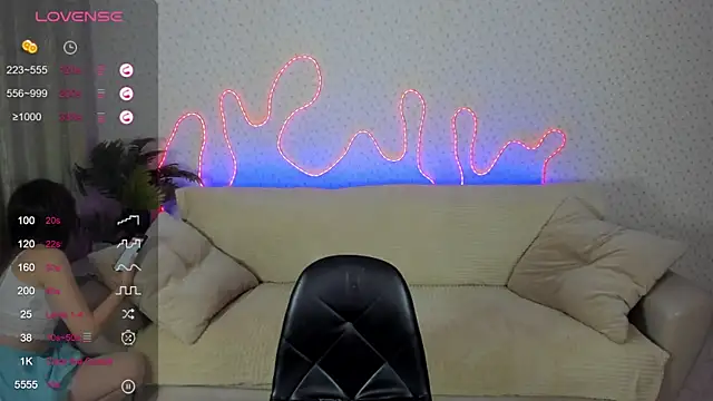 Snapshot of Lilith_Sora chatting on December 21, 2:19 pm Lilith Sora online show from December 21, 2:19 pm