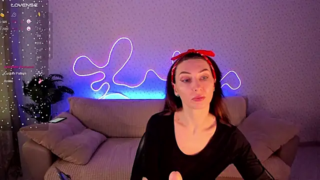 Snapshot of Lilith_Sora chatting on February 19, 7:38 am Lilith Sora online show from February 19, 7:38 am