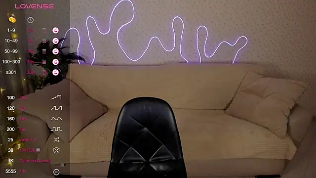 Snapshot of Lilith_Sora chatting on December 18, 11:41 pm Lilith Sora online show from December 18, 11:41 pm