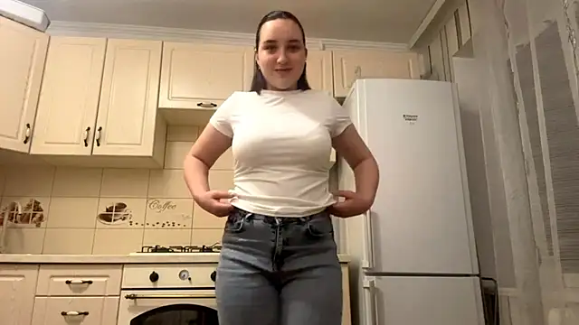 DaisyMolly online show from November 15, 9:41 pm