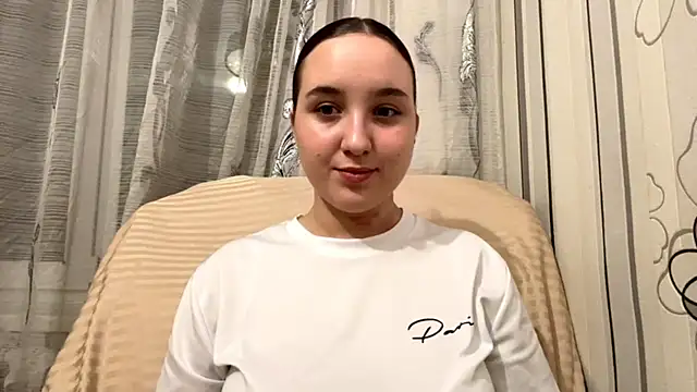 DaisyMolly online show from November 1, 9:52 pm