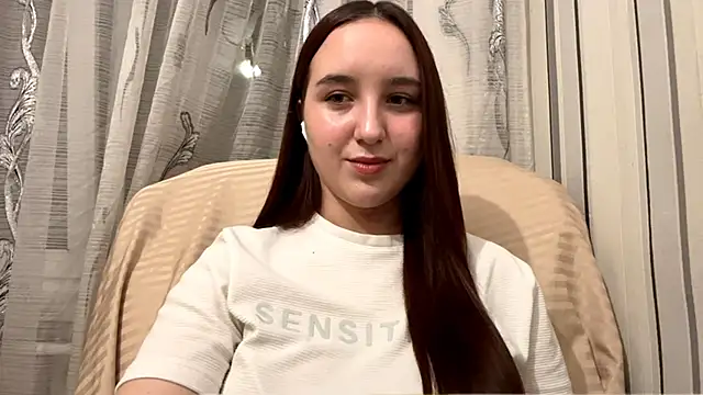 DaisyMolly online show from November 9, 9:41 pm