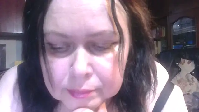 CharleeKendall online show from December 14, 1:06 pm