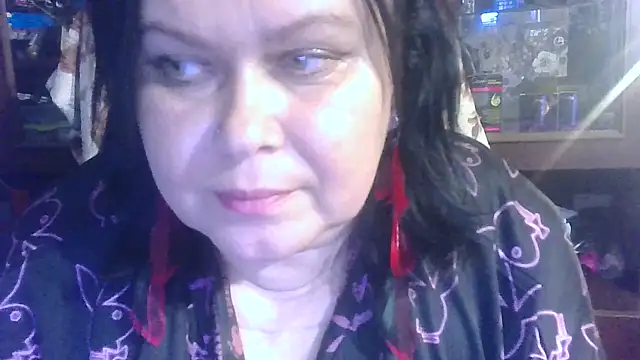 CharleeKendall online show from October 29, 2:05 pm