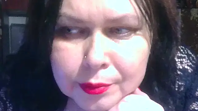 CharleeKendall online show from November 23, 12:48 pm