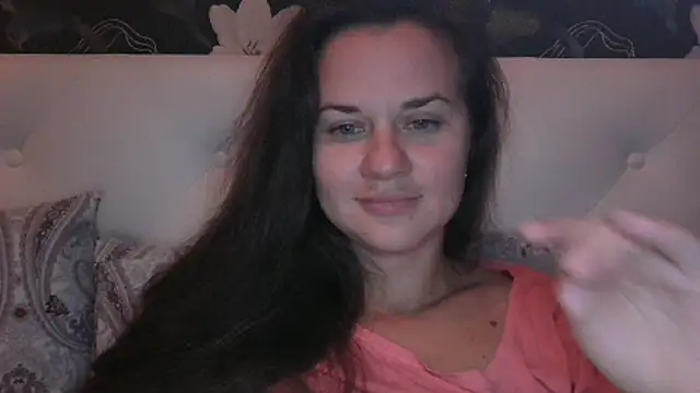 GiaaCaranggi online show from October 17, 7:37 pm