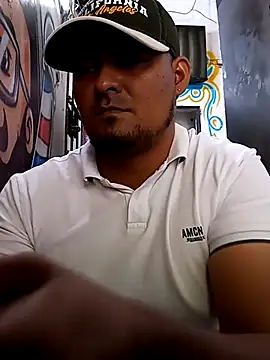 sexyandres 23 online show from April 14, 3:50 pm