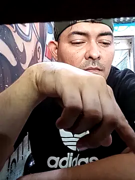 sexyandres 23 online show from February 13, 5:46 pm