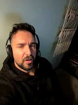 ReDiBastoni90 online show from November 25, 8:14 am