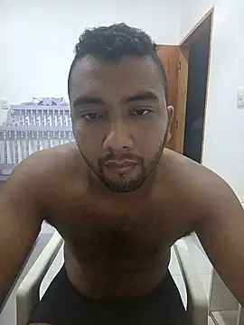 Snapshot of mario1709cm chatting on October 18, 12:23 am mario1709cm online show from October 18, 12:23 am