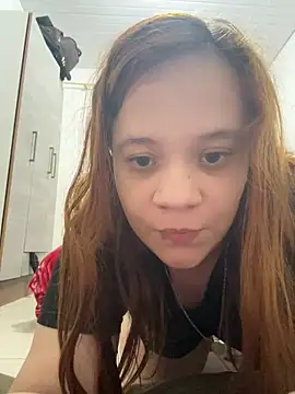 Snapshot of ruivinhadancer chatting on June 17, 3:28 am ruivinhadancer online show from June 17, 3:28 am