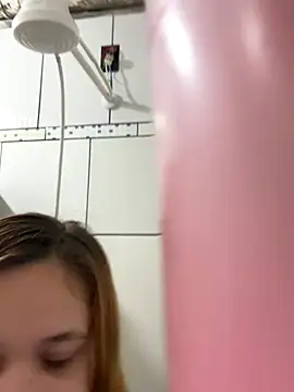 ruivinhadancer online show from December 21, 4:36 am