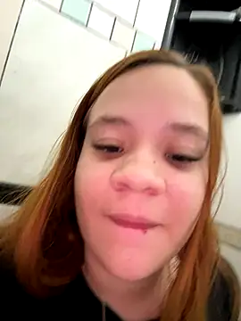 Snapshot of ruivinhadancer chatting on November 15, 5:50 pm ruivinhadancer online show from November 15, 5:50 pm