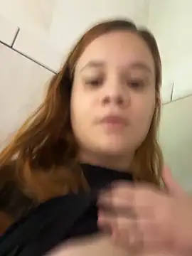 ruivinhadancer online show from December 3, 1:32 pm