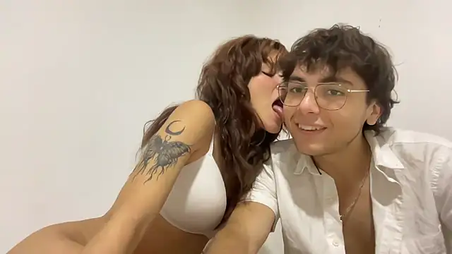 pablo434546 online show from December 13, 9:54 pm