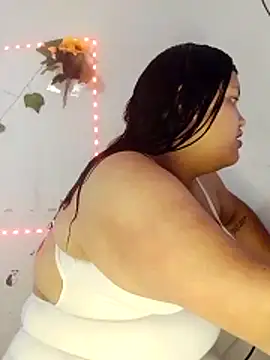 natt-bigass online show from November 9, 9:30 pm