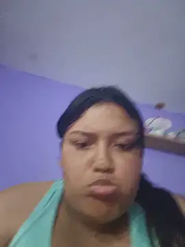 Snapshot of natt-bigass chatting on June 3, 4:13 am natt-bigass online show from June 3, 4:13 am