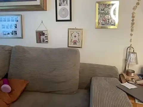 lill daddysgirl online show from November 18, 7:28 pm