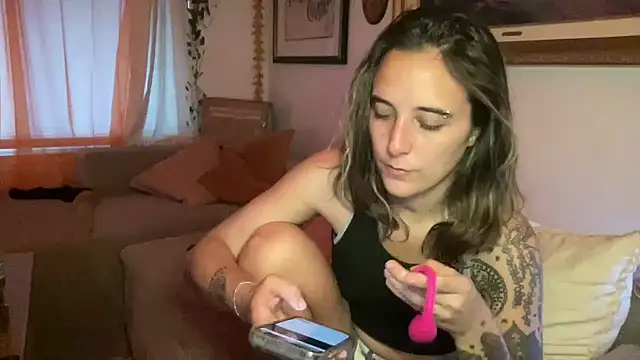 lill daddysgirl online show from July 5, 3:22 am