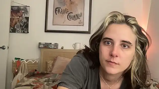 lill daddysgirl online show from October 28, 4:06 pm