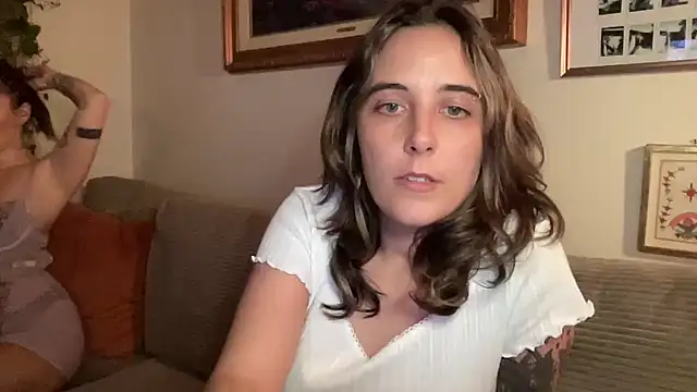 lill daddysgirl online show from March 4, 3:47 am